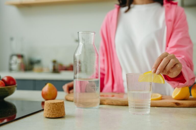 10 Daily Healthy Habits That Can Improve Your Life Naturally